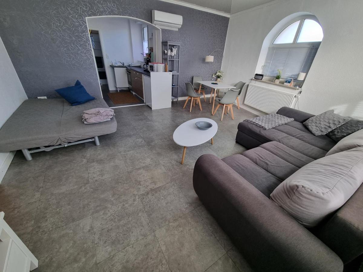 Ferienwohnung Zur Linde Dettelbach Buitenkant foto
